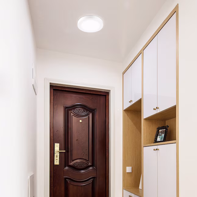 Flush Mount Light 1 -Light 5.25-in White Integrated LED Flush Mount Light