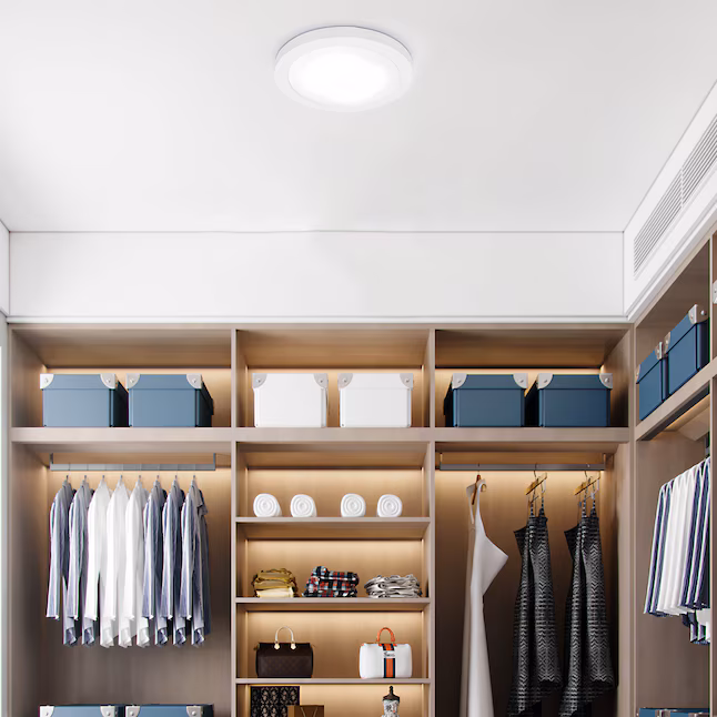 Flush Mount Light 1 -Light 7.5-in White Integrated LED Flush Mount Light